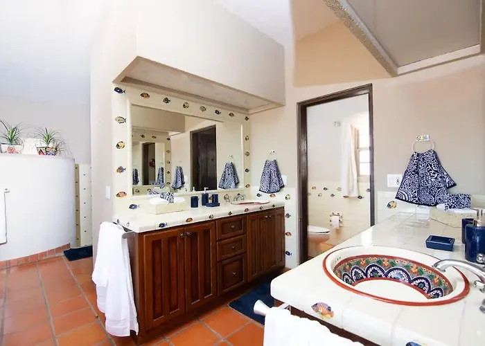 Holiday home Elegant Hacienda For 20, Ocean Views, Pool *