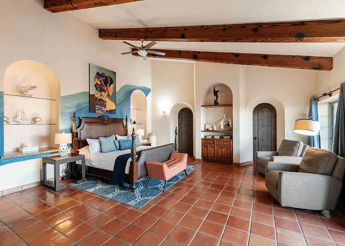 Elegant Hacienda For 20, Ocean Views, Pool *