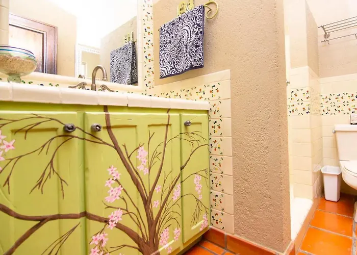 Holiday home Elegant Hacienda For 20, Ocean Views, Pool *