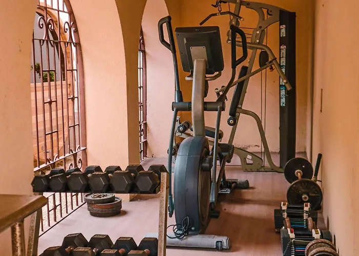 Elegant Hacienda For 20, Ocean Views, Pool Сasa de vacaciones